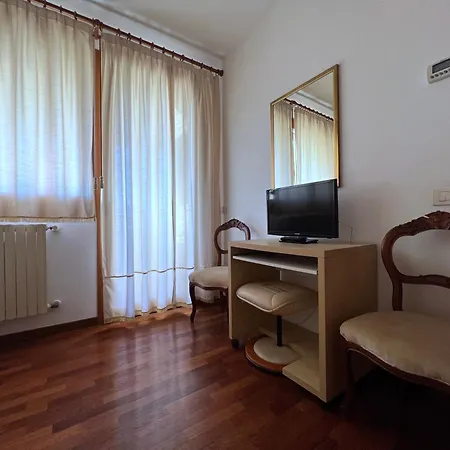 Elegant In Apartment